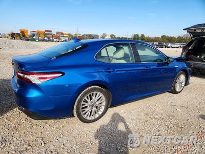 Trzecie zdjęcie samochodu z tyłu: 2019 TOYOTA CAMRY HYBRID XLE VIN:4T1B21HK0KU013322 - miniatura