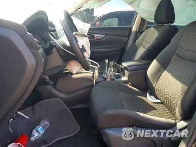 Zdjęcie 7 z 13 samochodu: 2019 NISSAN ROGUE S VIN:5N1AT2MV1KC826723 - miniatura