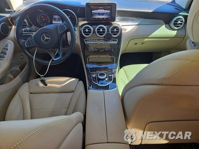 Zdjęcie 8 z 14 samochodu: 2019 MERCEDES-BENZ GLC 300 VIN:WDC0G4JB8KF642530 - miniatura