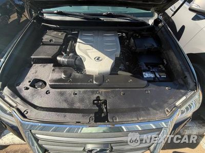 Zdjęcie 7 z 14 samochodu: 2018 LEXUS GX 460 VIN:JTJBM7FX4J5186086 - miniatura