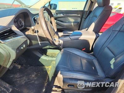 Zdjęcie 7 z 12 samochodu: 2021 BUICK ENCLAVE ESSENCE VIN:5GAERBKW2MJ259065 - miniatura