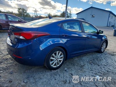 Trzecie zdjęcie samochodu z tyłu: 2015 HYUNDAI ELANTRA SE VIN:KMHDH4AE9FU248191 - miniatura