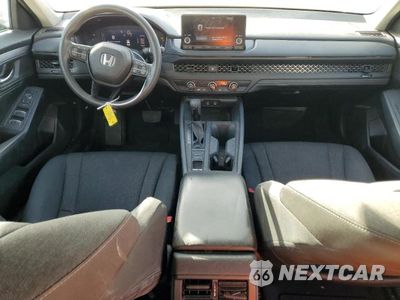 Zdjęcie 8 z 13 samochodu: 2025 HONDA ACCORD LX VIN:1HGCY1F2XSA067806 - miniatura