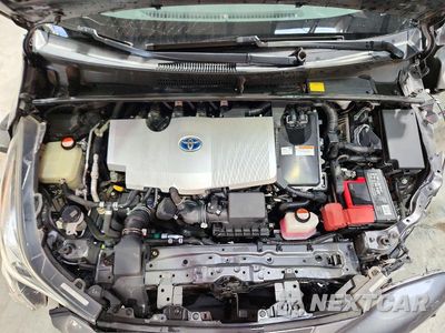 Zdjęcie 11 z 12 samochodu: 2016 TOYOTA PRIUS TWO VIN:JTDKBRFU5G3003003 - miniatura