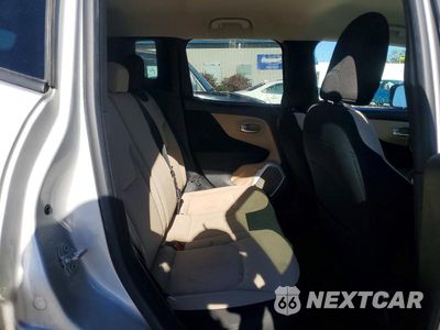 Zdjęcie 11 z 14 samochodu: 2015 JEEP RENEGADE LATITUDE VIN:ZACCJBBT0FPC04006 - miniatura