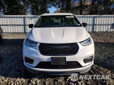 Piąte zdjęcie samochodu w środku: 2024 CHRYSLER PACIFICA TOURING L VIN:2C4RC1BG3RR152422 - miniatura