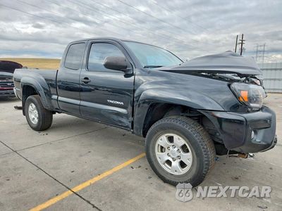 Czwarte zdjęcie samochodu z boku: 2012 TOYOTA TACOMA V6 VIN:5TFUU4EN2CX024233 - miniatura