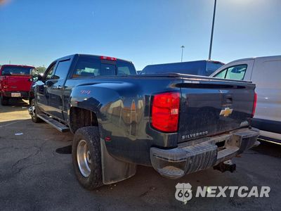 Drugie zdjęcie samochodu z przodu: 2019 CHEVROLET SILVERADO K3500 HIGH COUNTRY VIN:1GC4KYEY1KF145203 - miniatura
