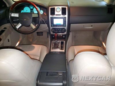 Zdjęcie 8 z 12 samochodu: 2006 CHRYSLER 300C VIN:2C3LA63HX6H171488 - miniatura