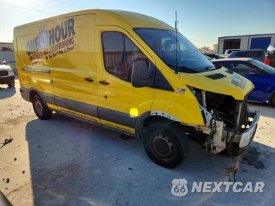 Czwarte zdjęcie samochodu z boku: 2018 FORD TRANSIT T-150 VIN:1FTYE2CM0JKB46032 - miniatura