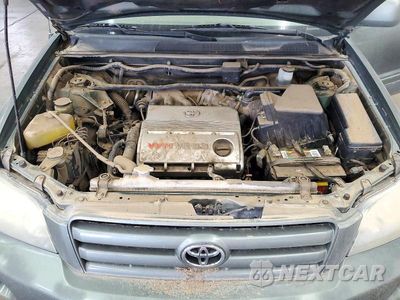 Zdjęcie 12 z 13 samochodu: 2004 TOYOTA HIGHLANDER BASE VIN:JTEEP21A740006285 - miniatura