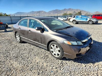 Czwarte zdjęcie samochodu z boku: 2009 HONDA CIVIC LX VIN:19XFA165X9E050683 - miniatura