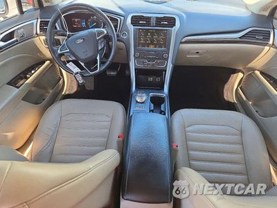 Zdjęcie 8 z 12 samochodu: 2019 FORD FUSION SEL VIN:3FA6P0CDXKR224566 - miniatura