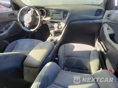 Zdjęcie 8 z 12 samochodu: 2015 KIA OPTIMA LX VIN:KNAGM4A78F5577325 - miniatura
