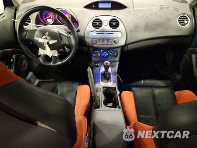 Zdjęcie 8 z 13 samochodu: 2008 MITSUBISHI ECLIPSE SE VIN:4A3AK64T78E019307 - miniatura
