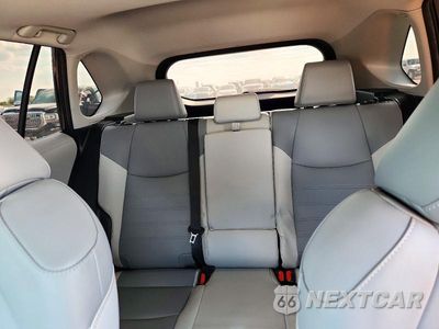 Zdjęcie 10 z 14 samochodu: 2024 TOYOTA RAV4 XLE PREMIUM VIN:2T3C1RFV1RW329526 - miniatura