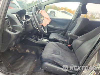 Zdjęcie 7 z 12 samochodu: 2009 HONDA FIT SPORT VIN:JHMGE88419S013457 - miniatura