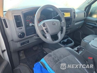 Zdjęcie 8 z 12 samochodu: 2021 NISSAN NV 3500 HD SV VIN:5BZBF0AA4MN850205 - miniatura