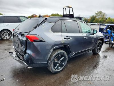 Trzecie zdjęcie samochodu z tyłu: 2021 TOYOTA RAV4 XSE VIN:4T3E6RFV0MU022576 - miniatura