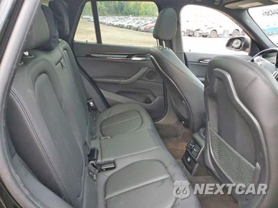 Zdjęcie 11 z 14 samochodu: 2018 BMW X1 XDRIVE28I VIN:WBXHT3Z39J4A66250 - miniatura