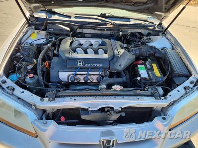 Zdjęcie 11 z 13 samochodu: 1999 HONDA ACCORD EX VIN:1HGCG1655XA015813 - miniatura