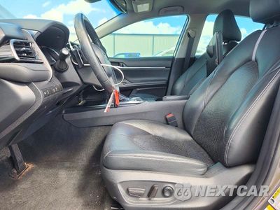 Zdjęcie 7 z 12 samochodu: 2019 TOYOTA CAMRY XSE VIN:4T1B61HK8KU770070 - miniatura