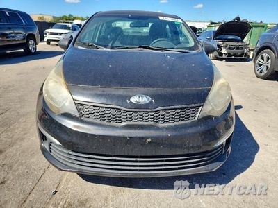 Piąte zdjęcie samochodu w środku: 2017 KIA RIO LX VIN:KNADM4A33H6044909 - miniatura