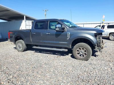 Czwarte zdjęcie samochodu z boku: 2019 FORD F250 SUPER DUTY VIN:1FT7W2BT1KEF39801 - miniatura