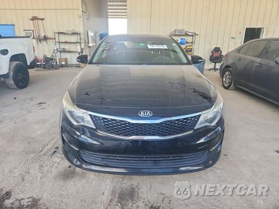 Piąte zdjęcie samochodu w środku: 2017 KIA OPTIMA LX VIN:5XXGT4L33HG131789 - miniatura
