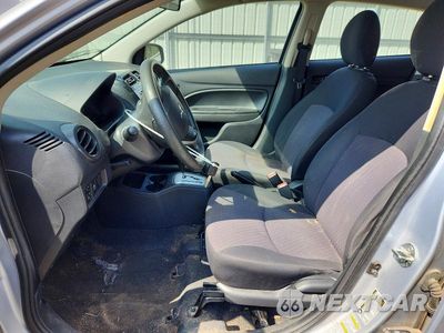 Zdjęcie 7 z 13 samochodu: 2017 MITSUBISHI MIRAGE ES VIN:ML32A3HJ8HH018864 - miniatura