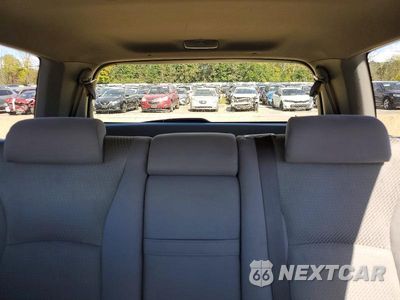 Zdjęcie 10 z 13 samochodu: 2005 TOYOTA HIGHLANDER BASE VIN:JTEEP21A250087973 - miniatura