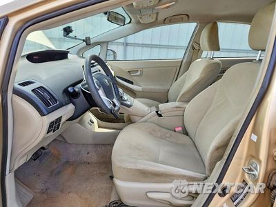 Zdjęcie 7 z 12 samochodu: 2011 TOYOTA PRIUS TWO VIN:JTDKN3DUXB1366666 - miniatura