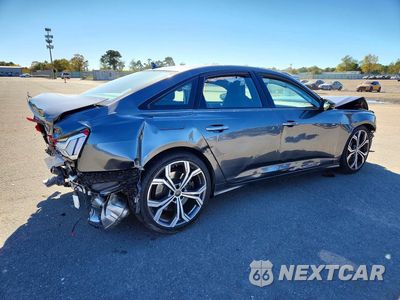 Trzecie zdjęcie samochodu z tyłu: 2024 AUDI S6 PREMIUM PLUS VIN:WAUEFBF28RN021202 - miniatura