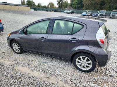Drugie zdjęcie samochodu z przodu: 2012 TOYOTA PRIUS C THREE VIN:JTDKDTB34C1513143 - miniatura