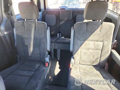 Zdjęcie 10 z 13 samochodu: 2019 DODGE GRAND CARAVAN SE VIN:2C4RDGBGXKR586651 - miniatura
