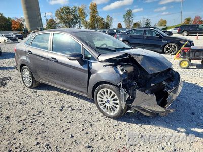 Czwarte zdjęcie samochodu z boku: 2015 FORD FIESTA TITANIUM VIN:3FADP4CJ5FM120963 - miniatura