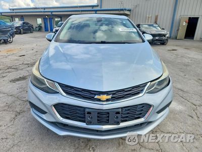 Piąte zdjęcie samochodu w środku: 2017 CHEVROLET CRUZE LT VIN:1G1BE5SM0H7167879 - miniatura