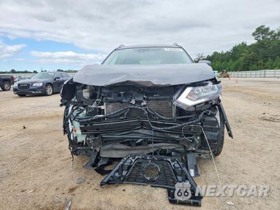 Piąte zdjęcie samochodu w środku: 2018 NISSAN ROGUE SL VIN:5N1AT2MT4JC778759 - miniatura