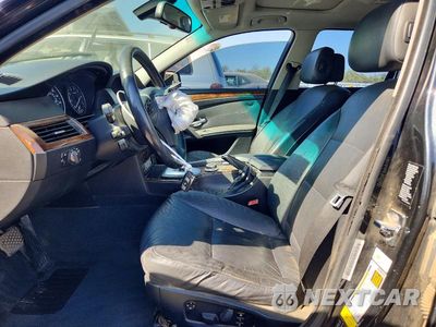 Zdjęcie 7 z 12 samochodu: 2008 BMW 528 XI VIN:WBANV135X8CZ57604 - miniatura