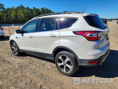 Drugie zdjęcie samochodu z przodu: 2017 FORD ESCAPE SE VIN:1FMCU0GD2HUC43447 - miniatura