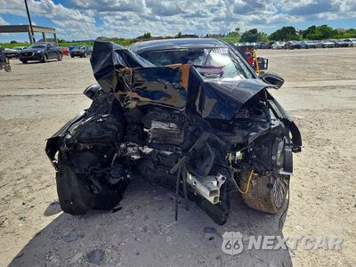 Piąte zdjęcie samochodu w środku: 2016 KIA K900 LUXURY V8 VIN:KNALW4D42G6032386 - miniatura