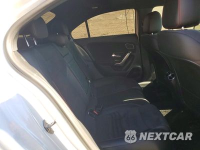 Zdjęcie 10 z 12 samochodu: 2021 MERCEDES-BENZ A 35 AMG VIN:W1K3G5BB4MJ290057 - miniatura