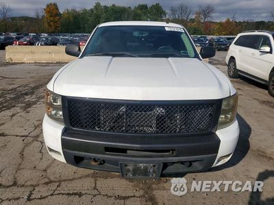 Piąte zdjęcie samochodu w środku: 2010 CHEVROLET C/K 1500 S VIN:1GCSKSE3XAZ161275 - miniatura
