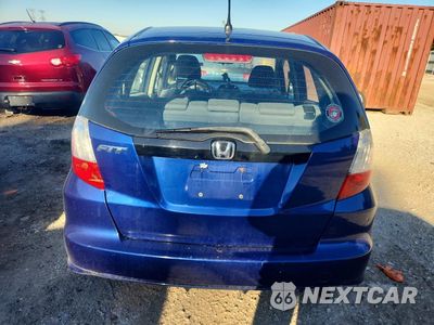 Zdjęcie 6 z 12 samochodu: 2013 HONDA FIT VIN:JHMGE8H35DC020731 - miniatura