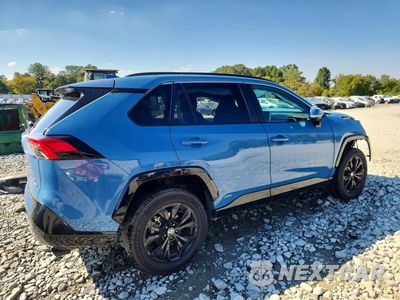 Trzecie zdjęcie samochodu z tyłu: 2024 TOYOTA RAV4 SE VIN:4T3T6RFV8RU157822 - miniatura