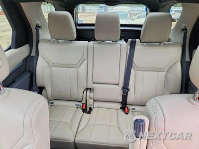 Zdjęcie 10 z 13 samochodu: 2020 LAND ROVER DISCOVERY LANDMARK VIN:SALRU2RV2L2425310 - miniatura
