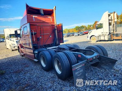 Drugie zdjęcie samochodu z przodu: 2018 VOLVO VNL SEMI TRUCK VIN:4V4NC9EH8JN999508 - miniatura
