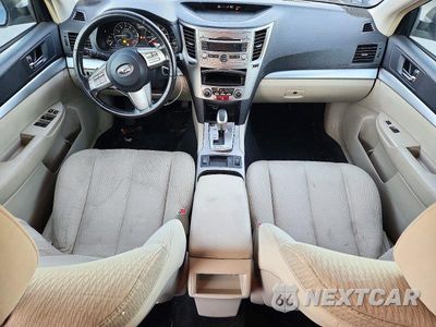 Zdjęcie 8 z 13 samochodu: 2011 SUBARU OUTBACK 2.5I PREMIUM VIN:4S4BRBCC5B3338331 - miniatura
