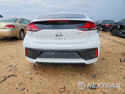 Zdjęcie 6 z 13 samochodu: 2020 HYUNDAI IONIQ SE VIN:KMHC75LC9LU212092 - miniatura