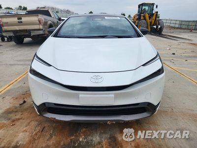 Piąte zdjęcie samochodu w środku: 2024 TOYOTA PRIUS XLE VIN:JTDADABU5R3020898 - miniatura